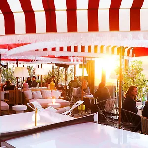 3* Otel Mama Shelter West