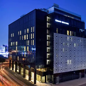 Grand Mercure Otel Dubai