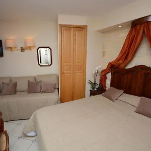 2* Otel Familia